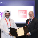 مـذكـرة تفاهم بين الشركة القطرية لشبكة النطاق العريض وجامعة كارنيجي ميلون في قطر